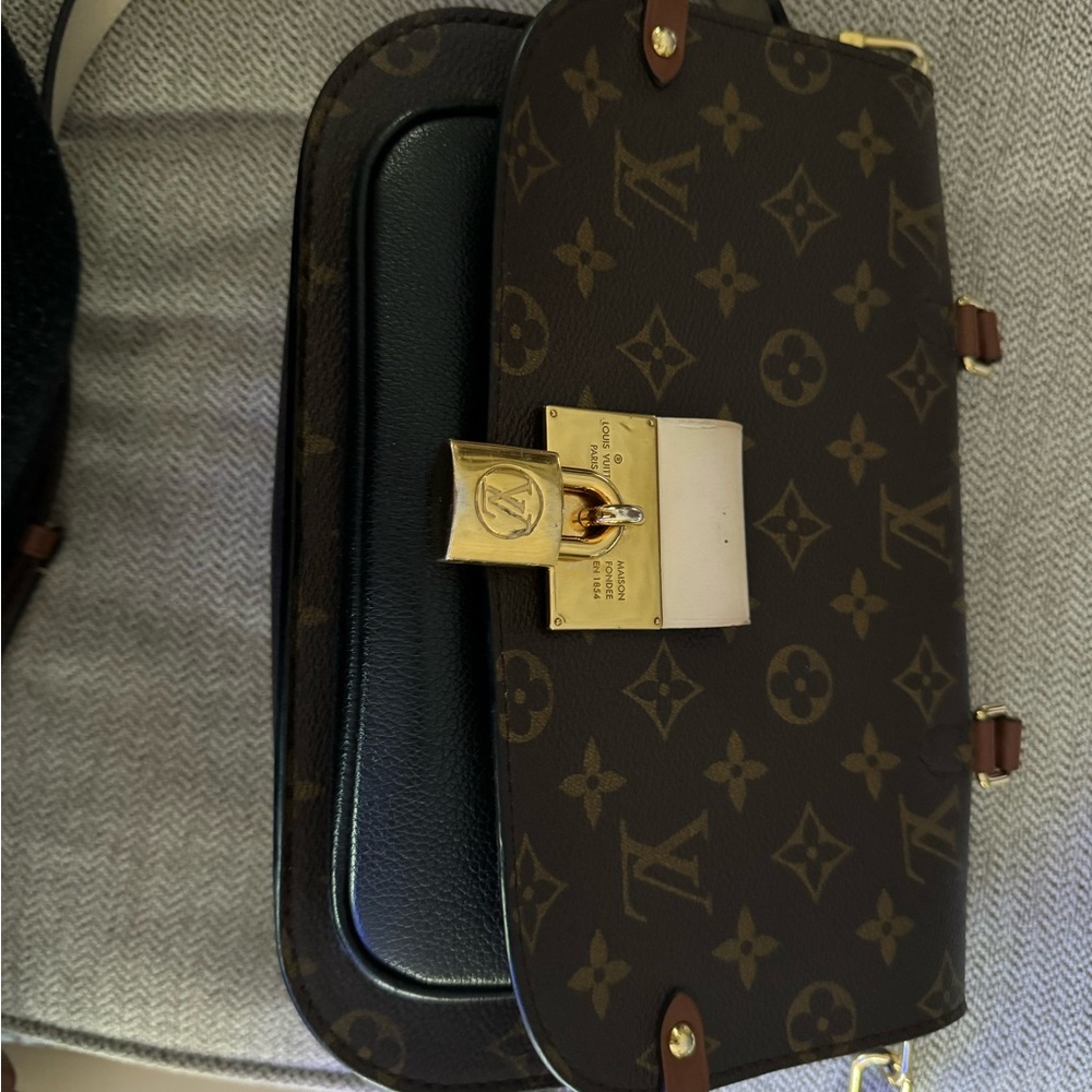 Good Condition - image 1